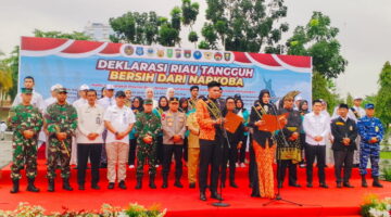 Semangat Kolaborasi: Polda Riau dan Pemprov Gelar Apel Satgas Anti Narkoba, IBU-IBU Panipahan Diangkat Jadi Duta