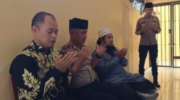 Polisi Bersama Masyarakat, Polres Aceh Tenggara Sentuh Hati Penghuni Rutan Lewat Siraman Rohani